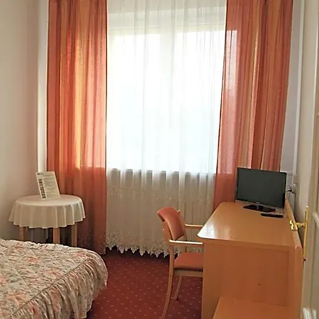 Rezort Centrum Konferencyjne Ibib Pan Varšava